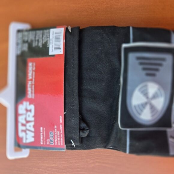 Star Wars Darth Vader Adjustable Apron | Disney Licensed Kitchen Apron | New - Picture 2 of 2